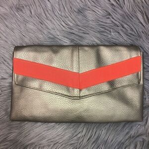 𝅺rachel Elise Clutch Bag